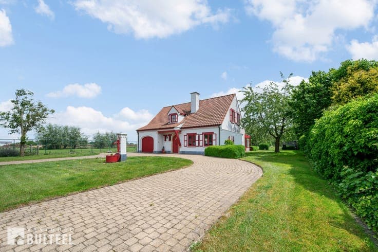 Landelijke villa met 3 slaapkamers op een imposant perceel