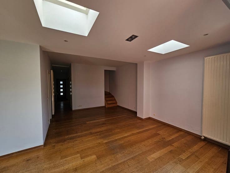 Charming family home with garage, study and 4 bedrooms