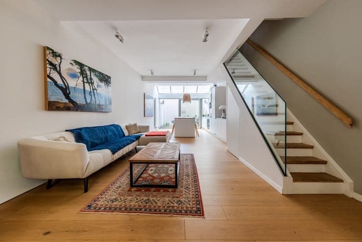 Charming Townhouse - Sablon