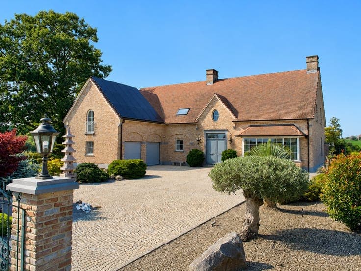 Pajottegem - Exceptional estate with panoramic views