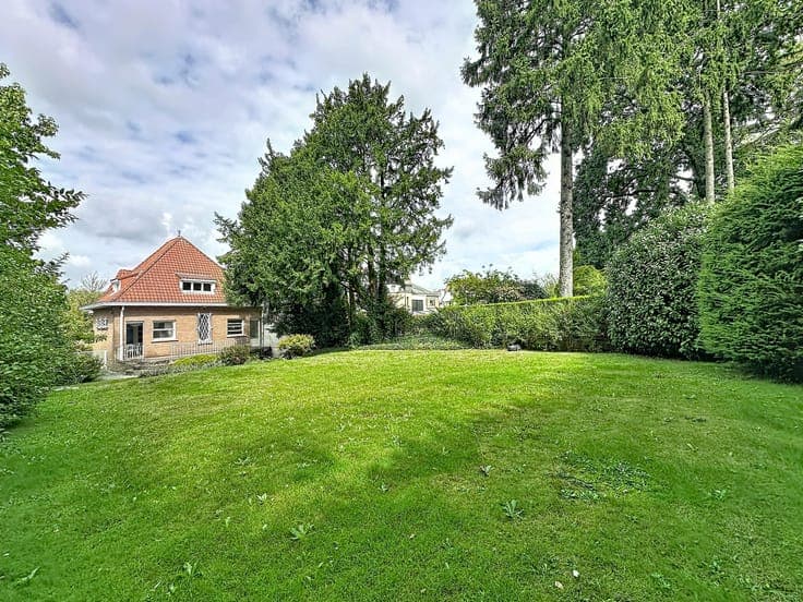 Characterful semi-detached house