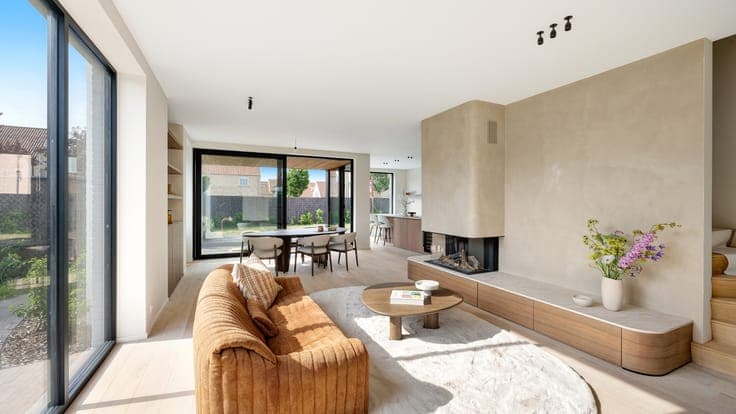 Alleenstaande nieuwbouwvilla uitgerust met alle moderne t...
