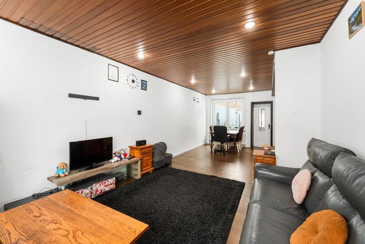 Fully renovated home with 3 bedrooms, 2 bathrooms, and a sun