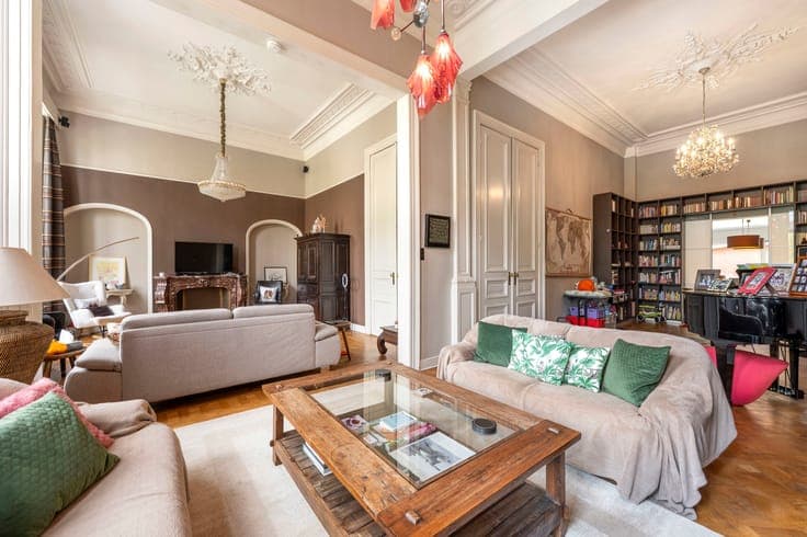 ANTWERP CENTER - Stately mansion with a 10-metre-wide façade