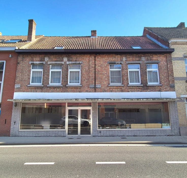Zeer ruime burgerwoning in het centrum met polyvalente ru...