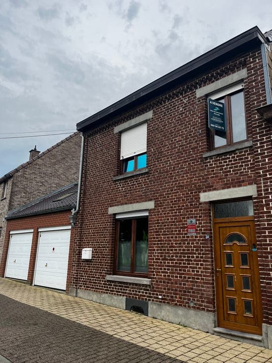House in Frasnes-lez-Buissenal