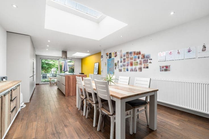 Move-in Ready Home with 3 Bedrooms and Garden nearby Aalst