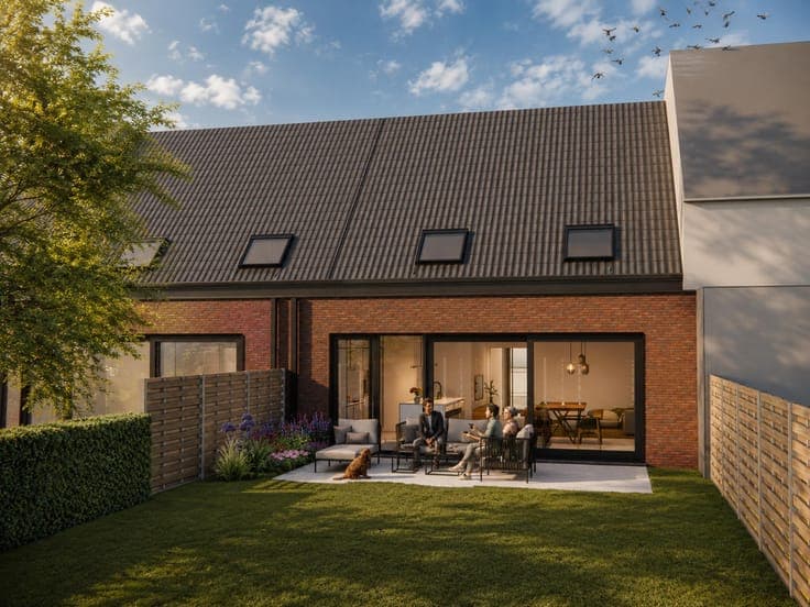 Spacious new-build homes with indoor garage and sunny garden