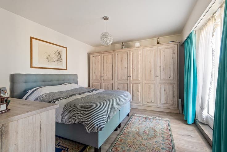 Gelijkvloerswoning met 3 - 4 slaapkamers, garage & pracht...