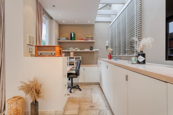 Move-in Ready Commercial Property with Residence for Sale in