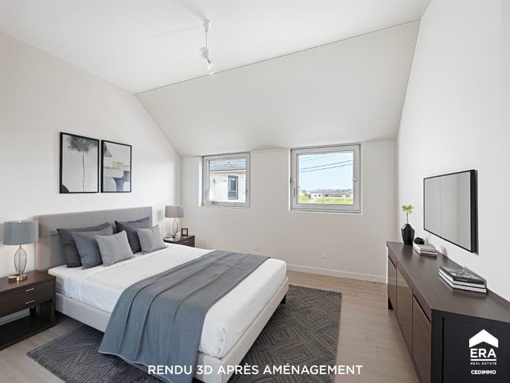 NEW 3-FRONTED HOUSE ON 6 ARES - PEB A