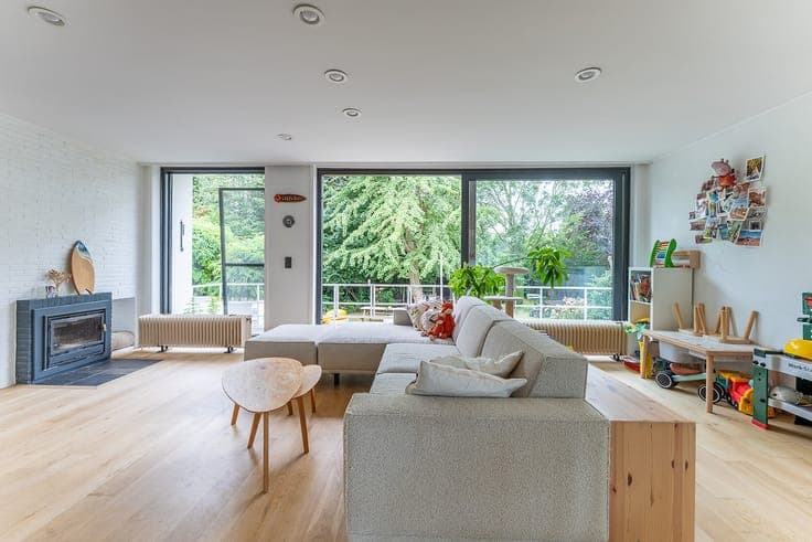 Vrijstaande woning op een ruim perceel (1850m²) te Zuienk...
