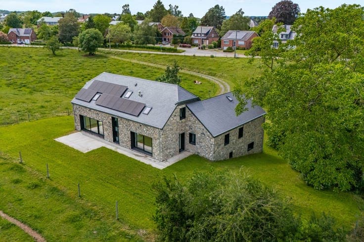 House in Waha