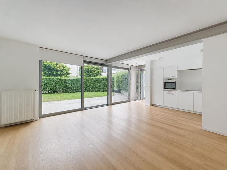 FOREST – Modern 2-Bedroom House with South Garden FOR SALE