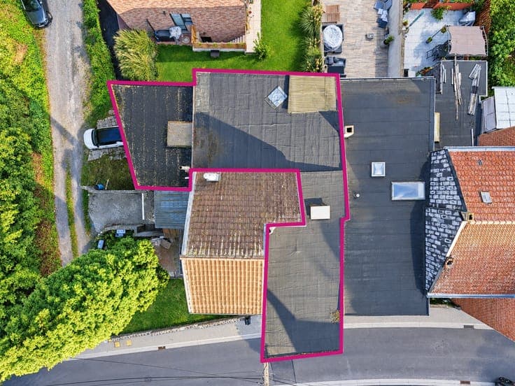 MAISON 2CH - TERRASSE - GARAGE - HANGAR