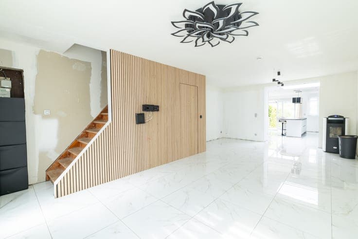 House in Dour