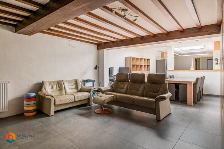 Instapklare woning met 3 slpkrs met gezellig terras en tuin