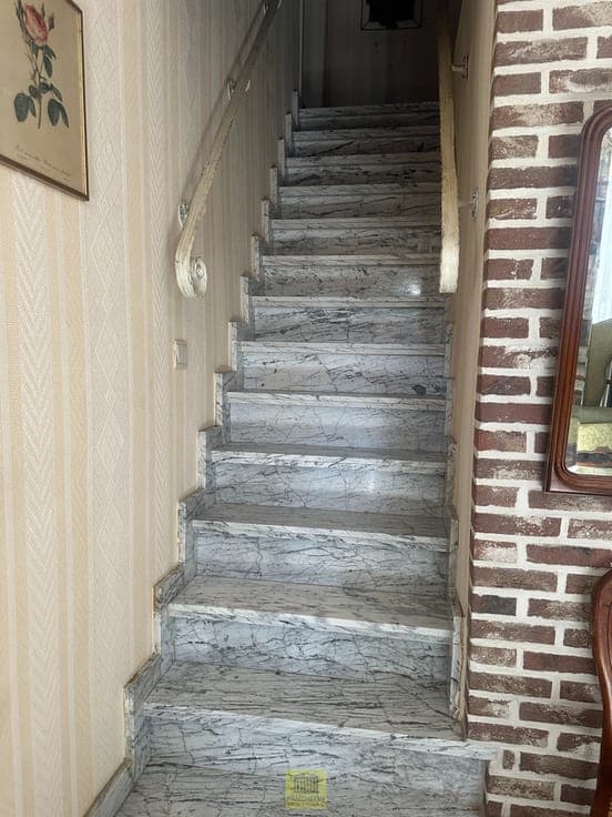 Charmante woning met grote tuin te koop