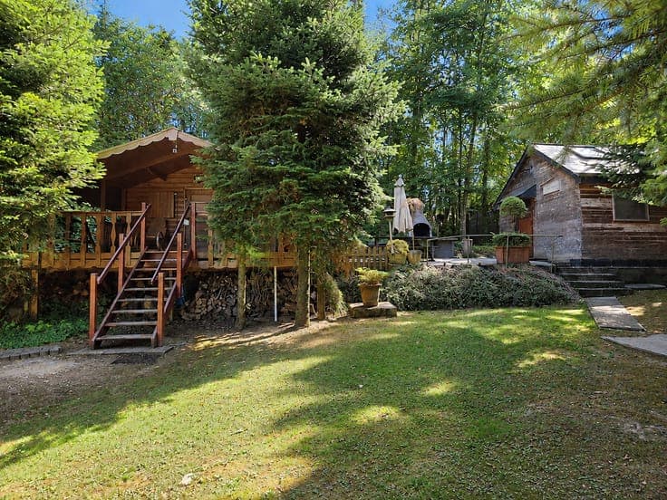 House in Chiny