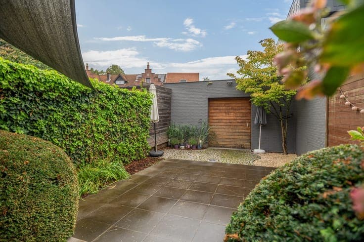 Karaktervolle gezinswoning met vier slaapkamers, tuin en ...