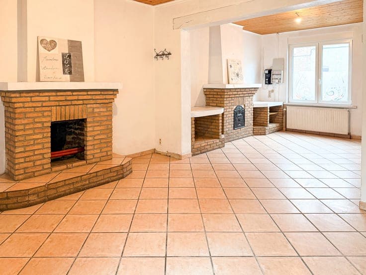 House in Mons