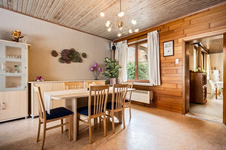 Charmante te renoveren HOB met 2 à 3 slpk. en ruime tuin ...