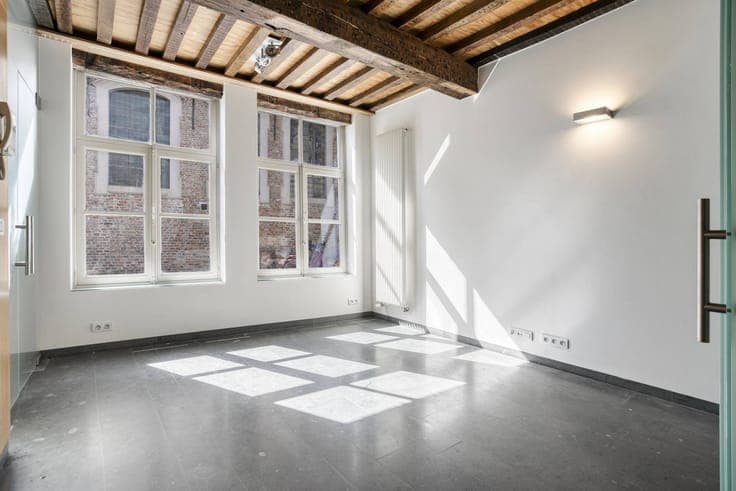 Authentic house for sale in the heart of Bruges