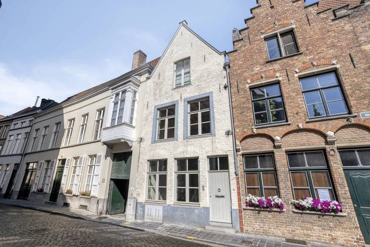 Authentic house for sale in the heart of Bruges