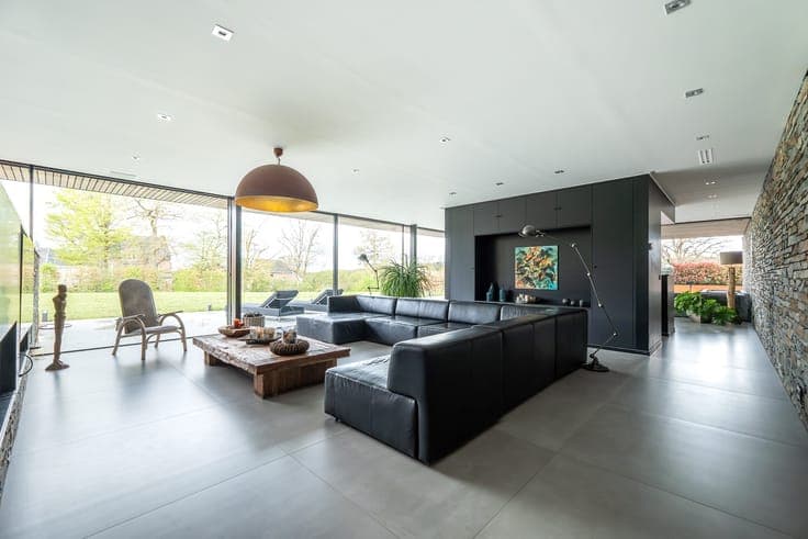 Engels: Spa - Exceptional property with swimming pool and 6