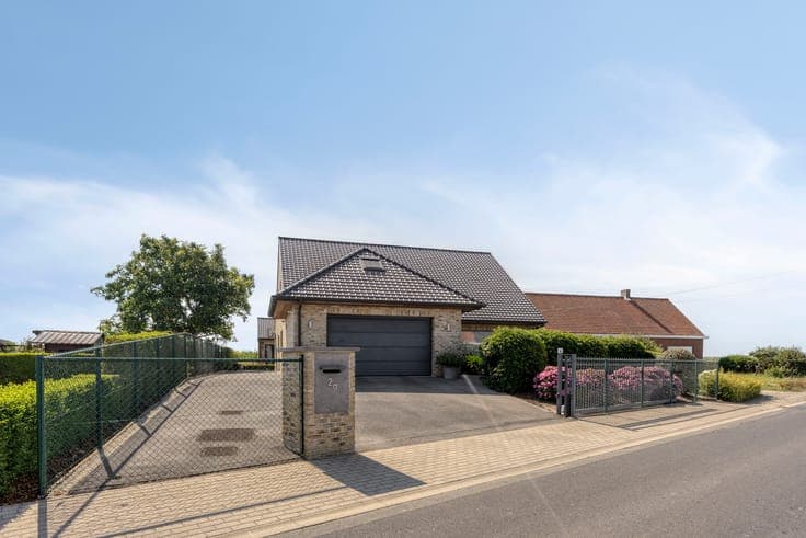 Quality villa for sale in Oostvleteren with 5 bedrooms