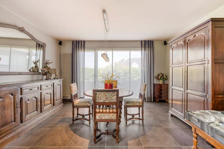 Quality villa for sale in Oostvleteren with 5 bedrooms