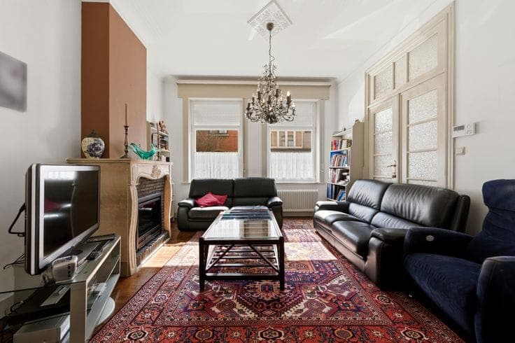 Spacious, centrally located house with 3 bedrooms and a gar…