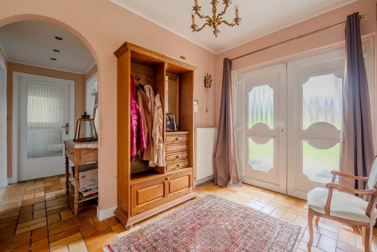VILLA WITH 64 ACRES OF GARDEN IN WEPION