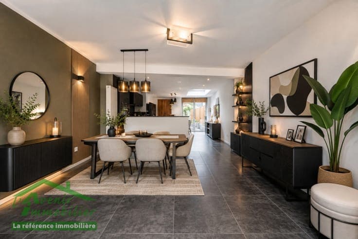Maison lumineuse 2 chambres avec bureau et garage privatif