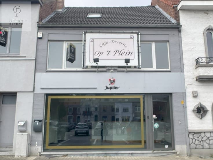 Handelszaak met woonst