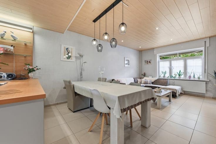 GERENOVEERDE STADSWONING IN HET HART VAN ZOUTLEEUW