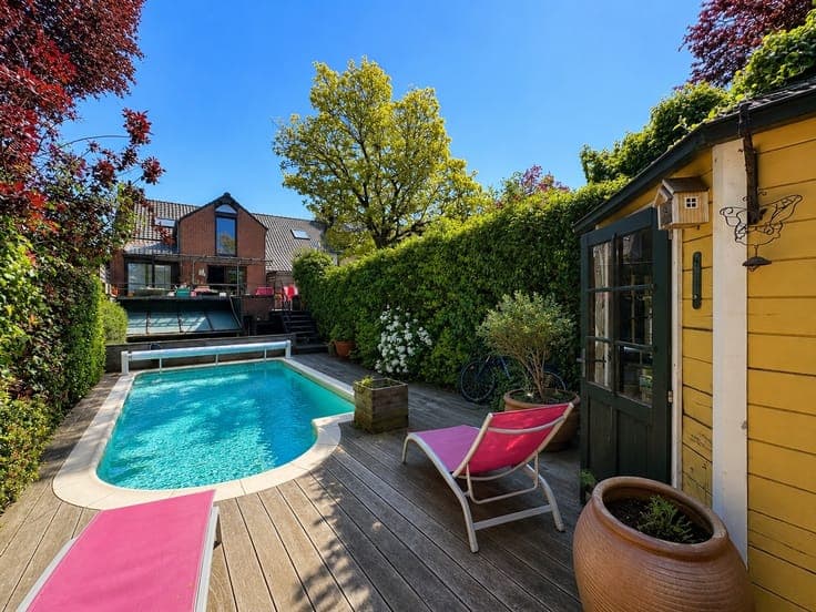 Maison bel étage avec piscine