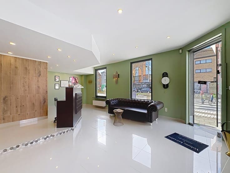 Charming townhouse with commercial space for sale in Ghent