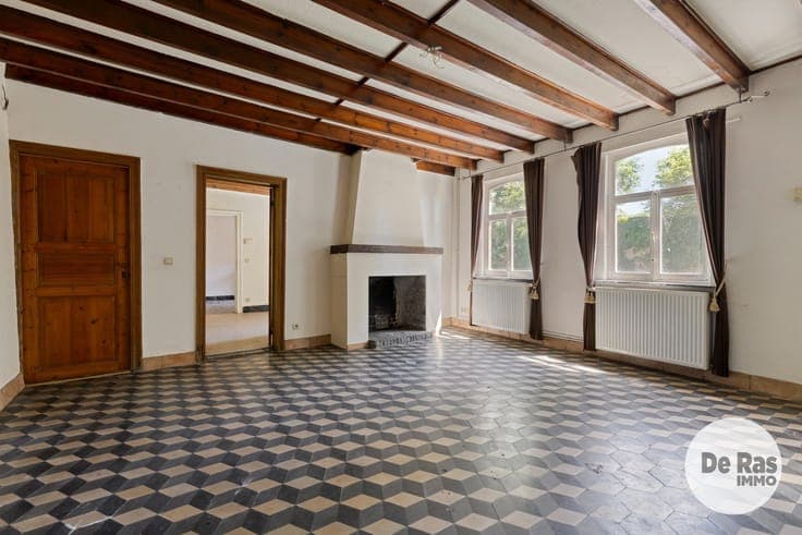 DEINZE-Karaktervolle hoeve op een unieke locatie van 8.430m²