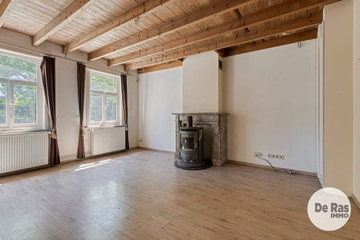 DEINZE-Karaktervolle hoeve op een unieke locatie van 8.430m²