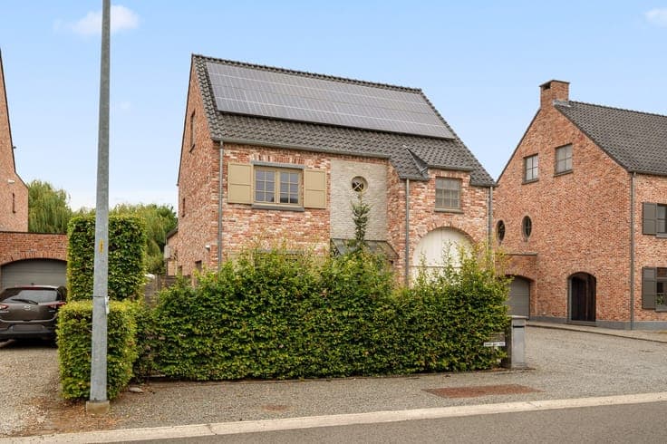Charmante vrijstaande woning in landelijke stijl met 5 sl...
