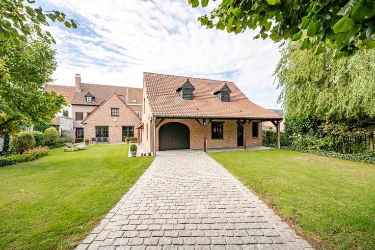 Manor house or presbytery