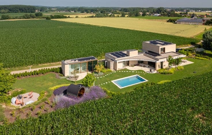 Exceptional newly built villa in Sint-Lievens-Houtem