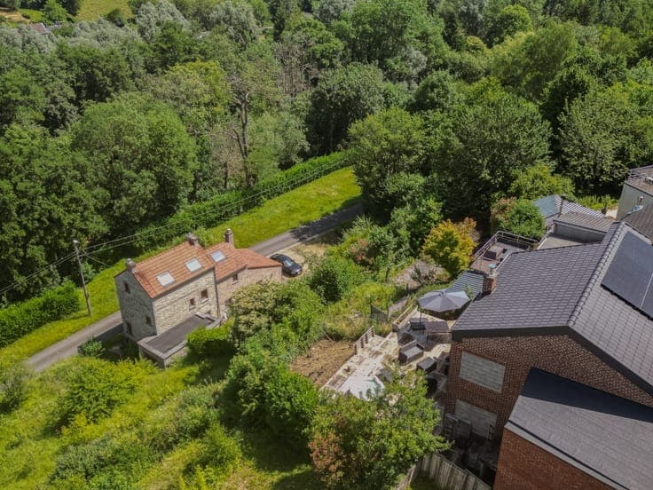4-bedroom house with a splendid view of the valley