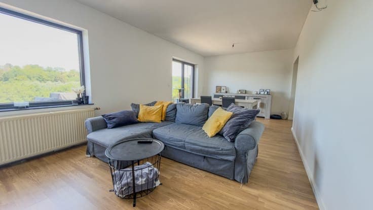 4-bedroom house with a splendid view of the valley