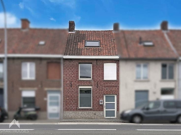 Property with potential, ideally located in the centre