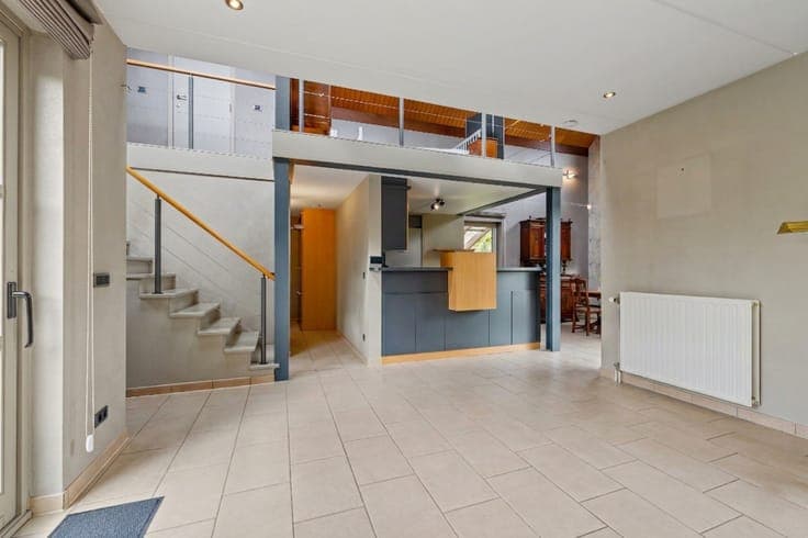 Rustig gelegen open bebouwing met ruime tuin