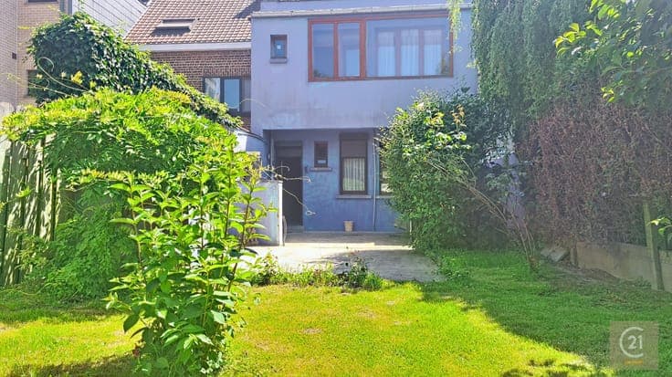 Spacious 180 m² house with a lovely garden * 5 bedrooms