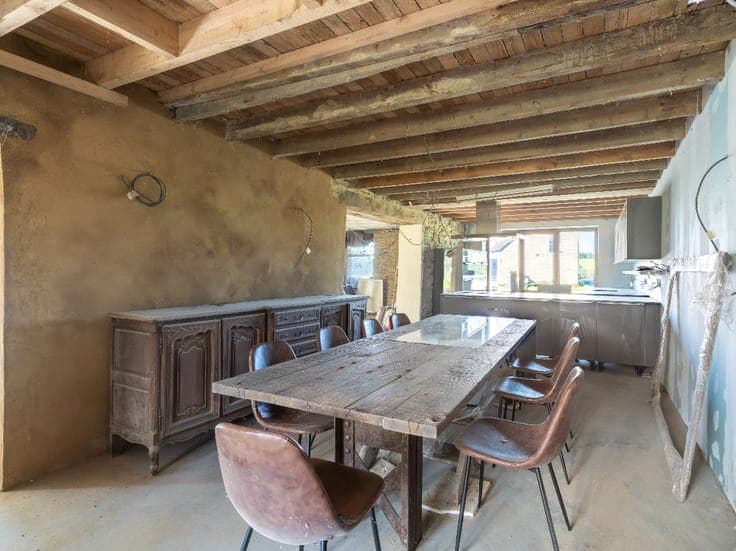 Detached house with approved holiday let in Bellefontaine