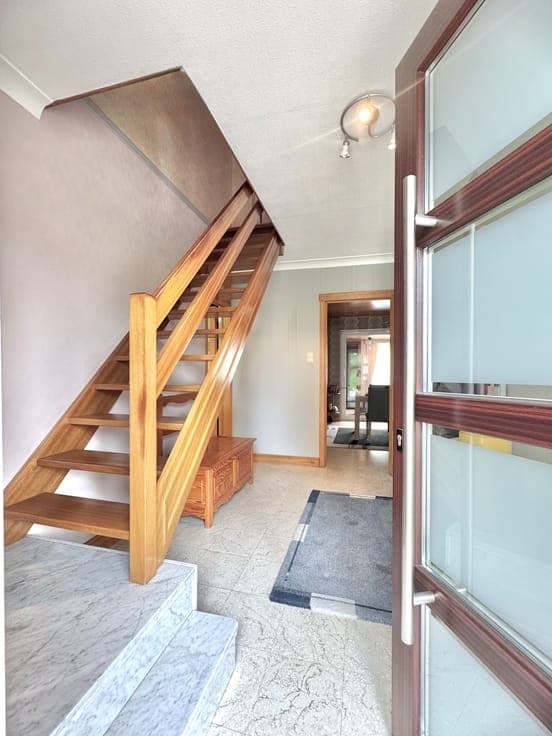 HALFOPEN WONING | 4 KAMERS | TUIN | GARAGE | 720 M²